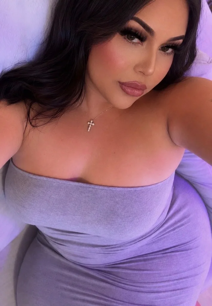 CURVY YOUNG LATINA JUST ARRIVED 5⭐experience - Photo 3 | Escort in Anaheim Resort | Garden Grove | Santa Ana | Irvine