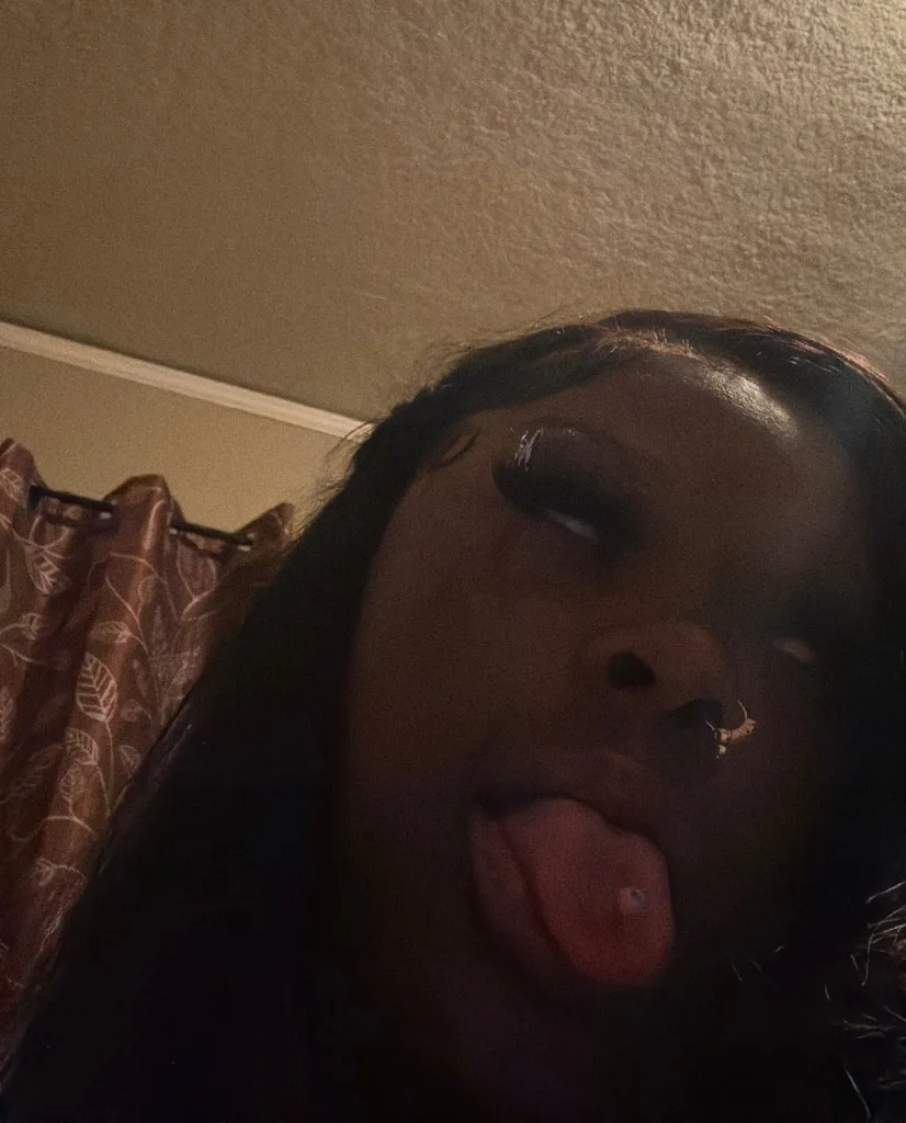 AVALABLE 24/7🏪 MS PRETTY PUSSY 🥰THROAT GOAT 😝😝😝 SUPER SQUITER🌊