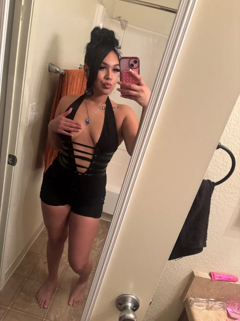 OUTCALLS / CARDATES