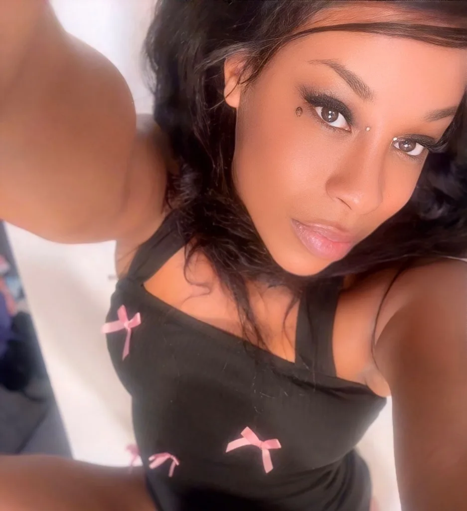 A Naughty Girl !!!! - Photo 4 | Escort in Stockton