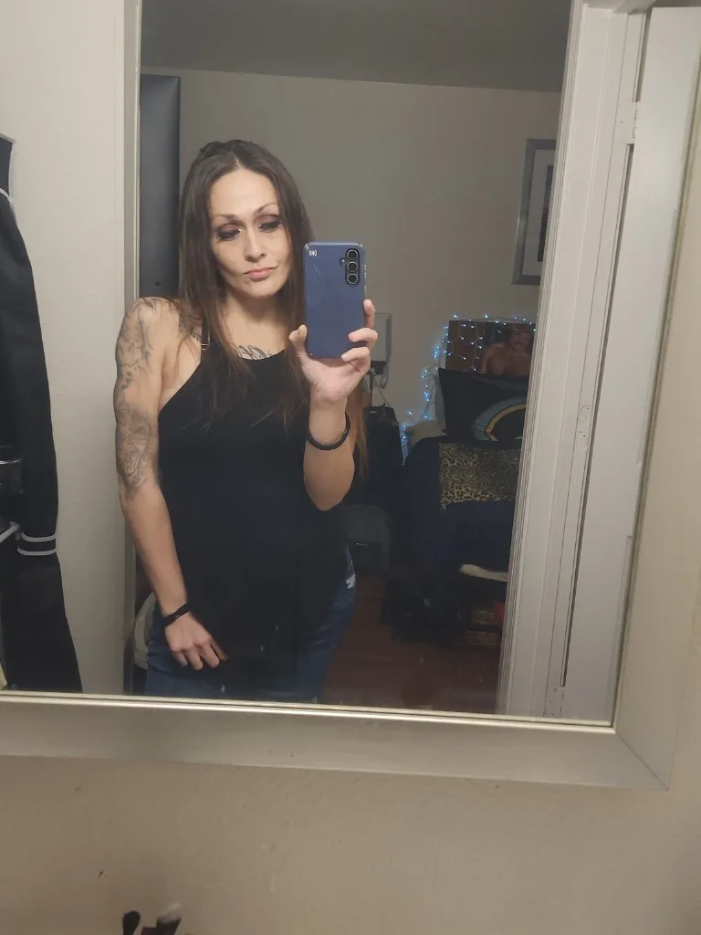 Available LateNite;Offering UhhhMazing 15min QV vists...yes my GF can cum( if You like) - Photo 2 | Escort in Phx