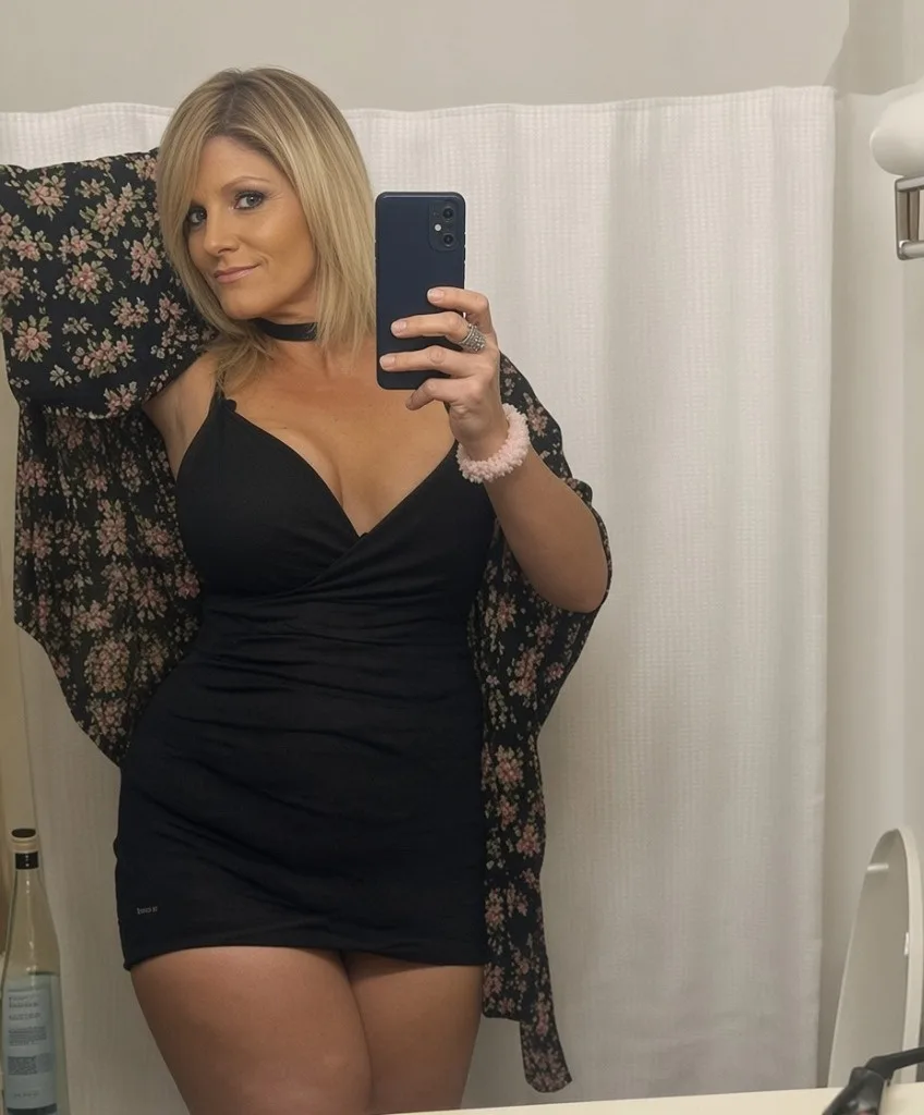 Available LateNite;Offering UhhhMazing 15min QV vists...yes my GF can cum( if You like) - Photo 7 | Escort in Phx
