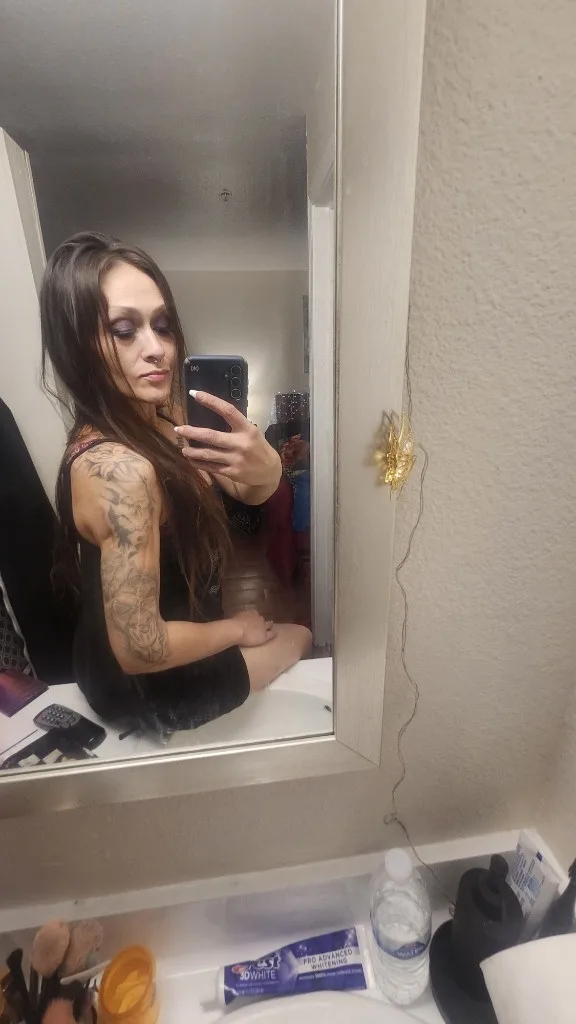 Available LateNite;Offering UhhhMazing 15min QV vists...yes my GF can cum( if You like) - Photo 9 | Escort in Phx