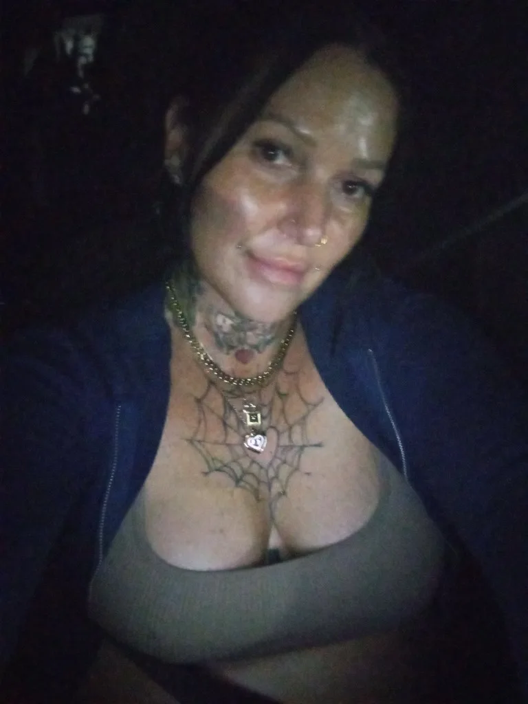 PROVIDE COMPANIONSHIP NO STRINGS PLZNO RAW SEX BJ KISSING AS I SEE FIT - Photo 2 | Escort in Sacramento