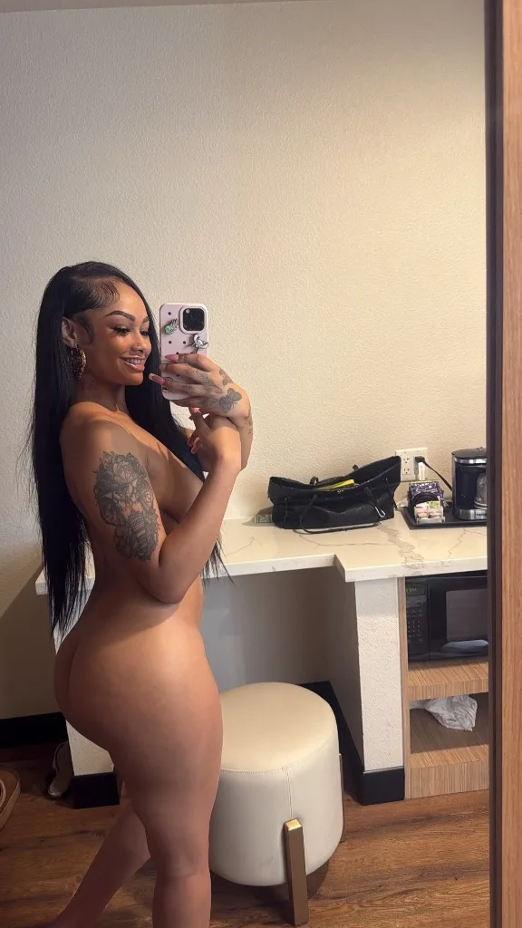 “Sweet Face, Filthy Mind… Come Find Out ” - Photo 6 | Escort in downtown