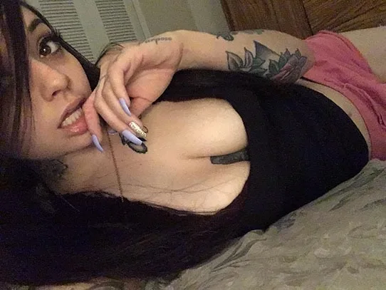 Without condom,Car fun ,Safe place ,Low rate, available for 24/7 incall and outcallJoin WhatsApp: 84 02 03 95 94 - Photo 7 | Escort in Text me on Telegram::@heybabyyoucometomeadfuckmetextme