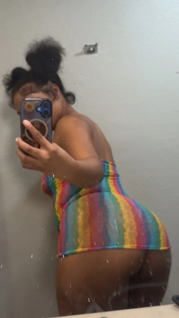 Cynnamon 🍭🏆 Let me be ya fantasy baby 🥂 CONTENT &amp; FACETIME SHOWS ONLY ‼