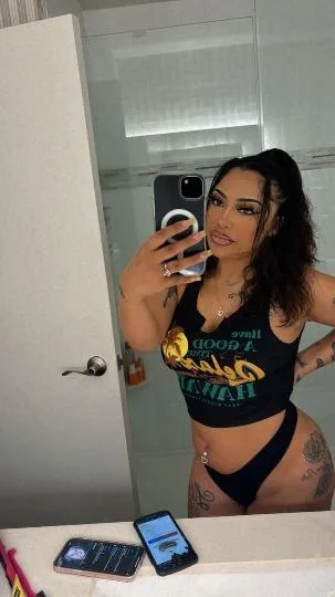 Without condoms and i am independent girlWith a clean horny tight pussyAll service includedSo text me first for meet Incall /Outcall/ Car fun/Your hosue 24/7 - Photo 5 | Escort in I CAN HOST AND TRAVELS