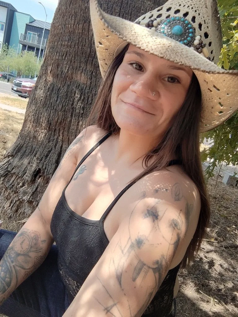 Czech Cowgirl! OUTCALL ONLY - Photo 4 | Escort in Cactus