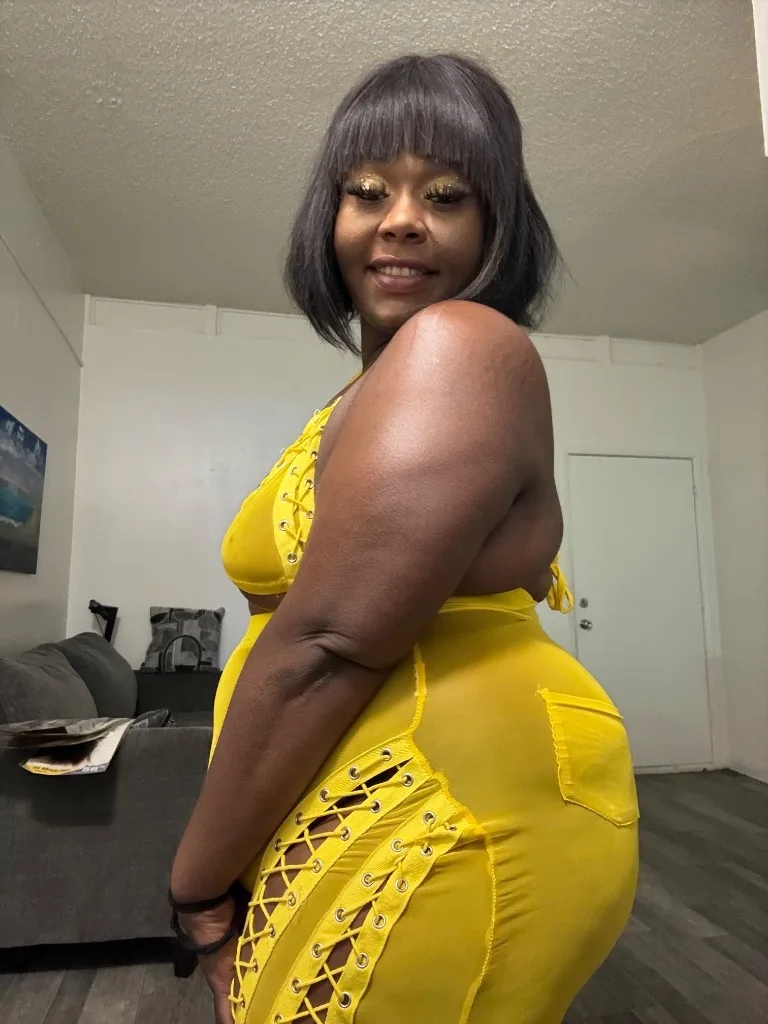 Head doctor with all that ass