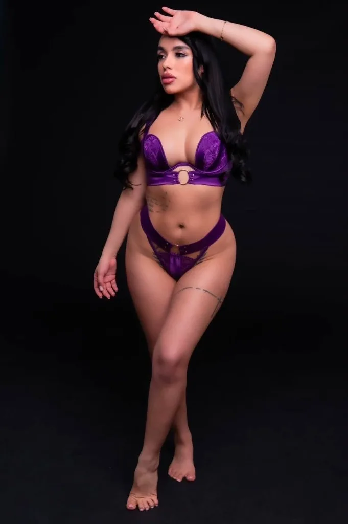 Hello love, my name is Zaira, I’m Venezuelan and I’m new in the area, love, come and have a good time with me, cheap $150 the Hr1 and I promise you won’t regret it
