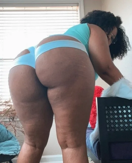 Your favorite BBW YesminNew in This TownA deposit is required to hold any date.BBW VIP ExperienceFull Service SpecialIncall Outcall and Car FunFacetime Available 24/7 - Photo 1 | Escort in San Diego
