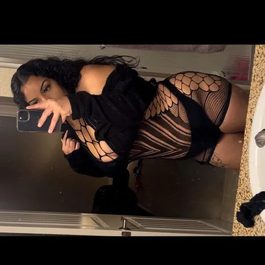 Pretty Latina in town cardates and outcalls available! Ask for content - Photo 5 | Escort in Los Angeles