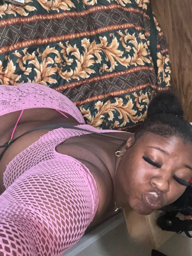 YOUR FAVORITE CHOCOLATE BBW🫦🤩 - Photo 3 | Escort in Compton Ca