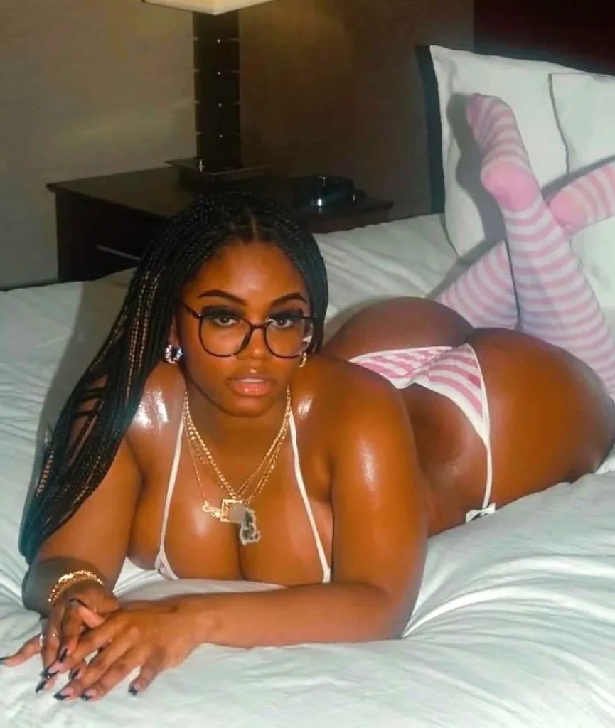 FaceTime Call I available incall or outcall and Selling Video content or pics 24/7 - Photo 4 | Escort in Long Beach
