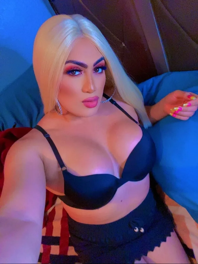 Sexy Trans Latina