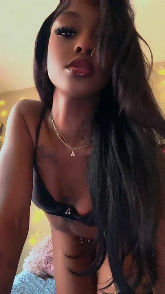 AVAILABLE NOW - Photo 4 | Escort in DTLA