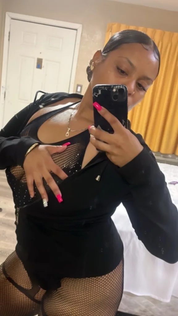 Latina Babe with thick juicy 🥵 Body. - Photo 4 | Escort in Stockton