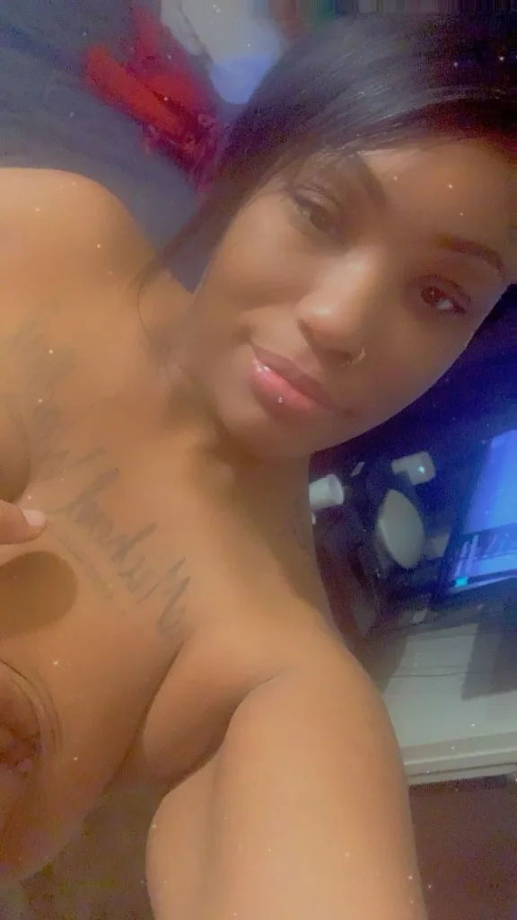 TOP NOTCHiHEAD RIGHTPUSSY TIGHT🤏GUARTEEN TO MAKE YOU BU - Photo 2 | Escort in Sacramento