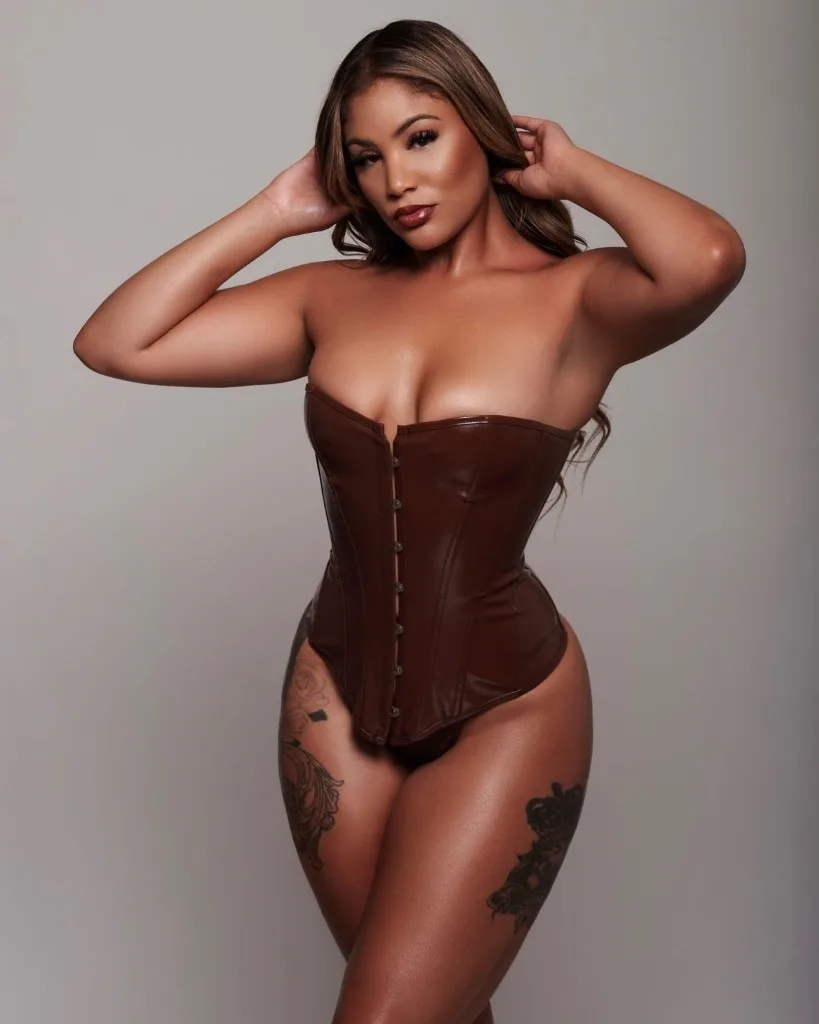 Wet and Ready Exotic Latina Bombshell - Photo 6 | Escort in Scottsdale