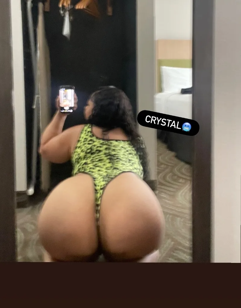 SOFTEST ASS IN TOWNIN/OUTS COME AND SEE - Photo 3 | Escort in Long Beach