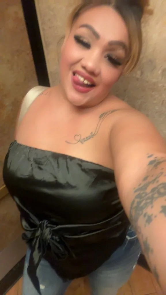 Heyy Love, Im available Cum over let me show you with this mouth can do - Photo 7 | Escort in off I-17 & Thunderbird Rd 𝓒𝓾𝓶 𝓟𝓵𝓪𝔂