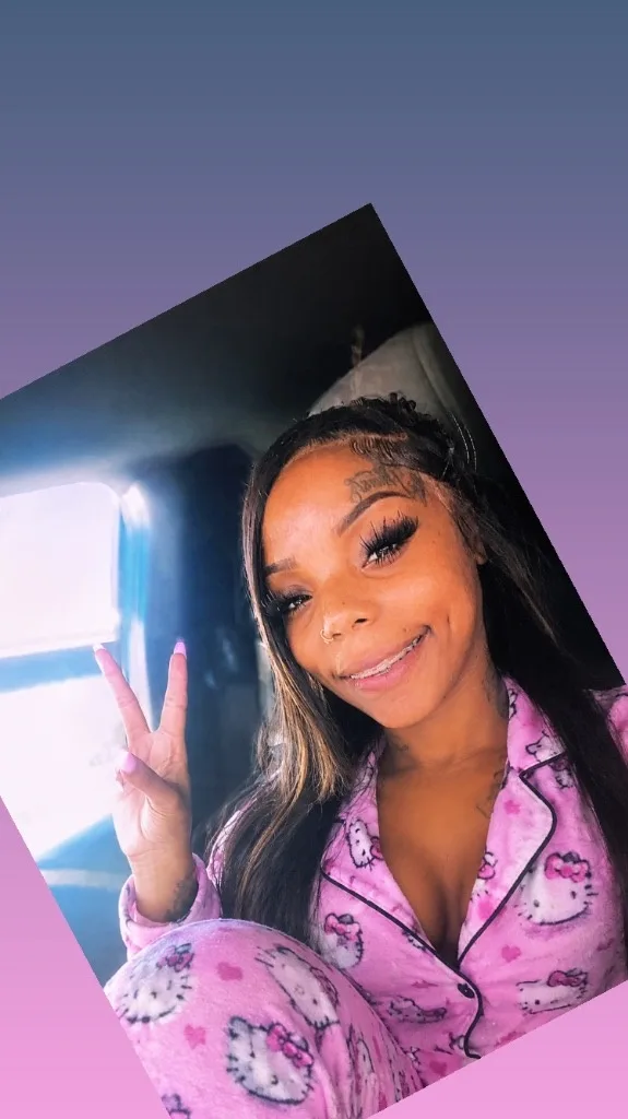 DEEPTHROAT AT ITS FINEST BABY‼ Want a freaky girl You found me NO CAT FISH NICE BEAUTIFUL ASS & PRETTY FACE... check me out outcalls - Photo 3 | Escort in Your place