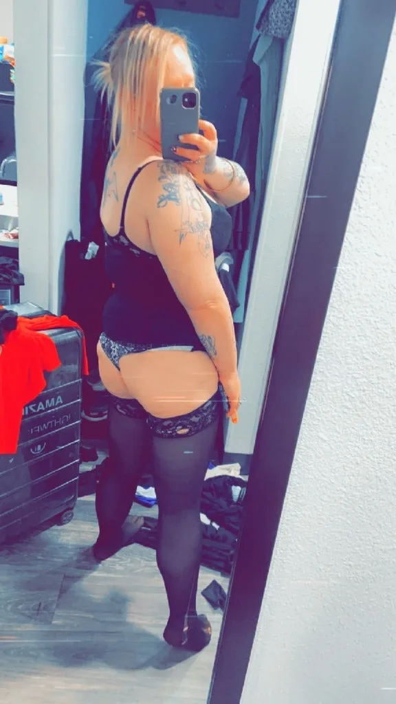 Thick Thighs and Pretty eyes! - Photo 8 | Escort in Sylmar