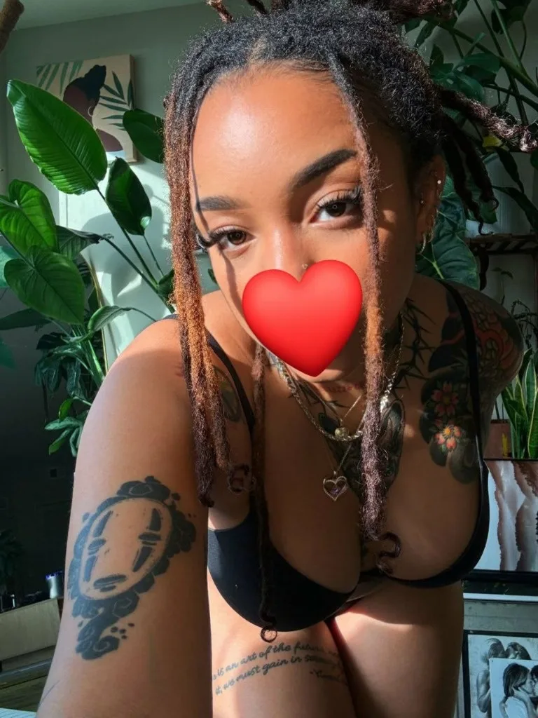 Hot Sexy Queen Girl Content Sell and Ft Fun Incall/OutcallCarfun available 24/7 - Photo 7 | Escort in ✅Join WhatsApp👉 (470) 5 48 -8712