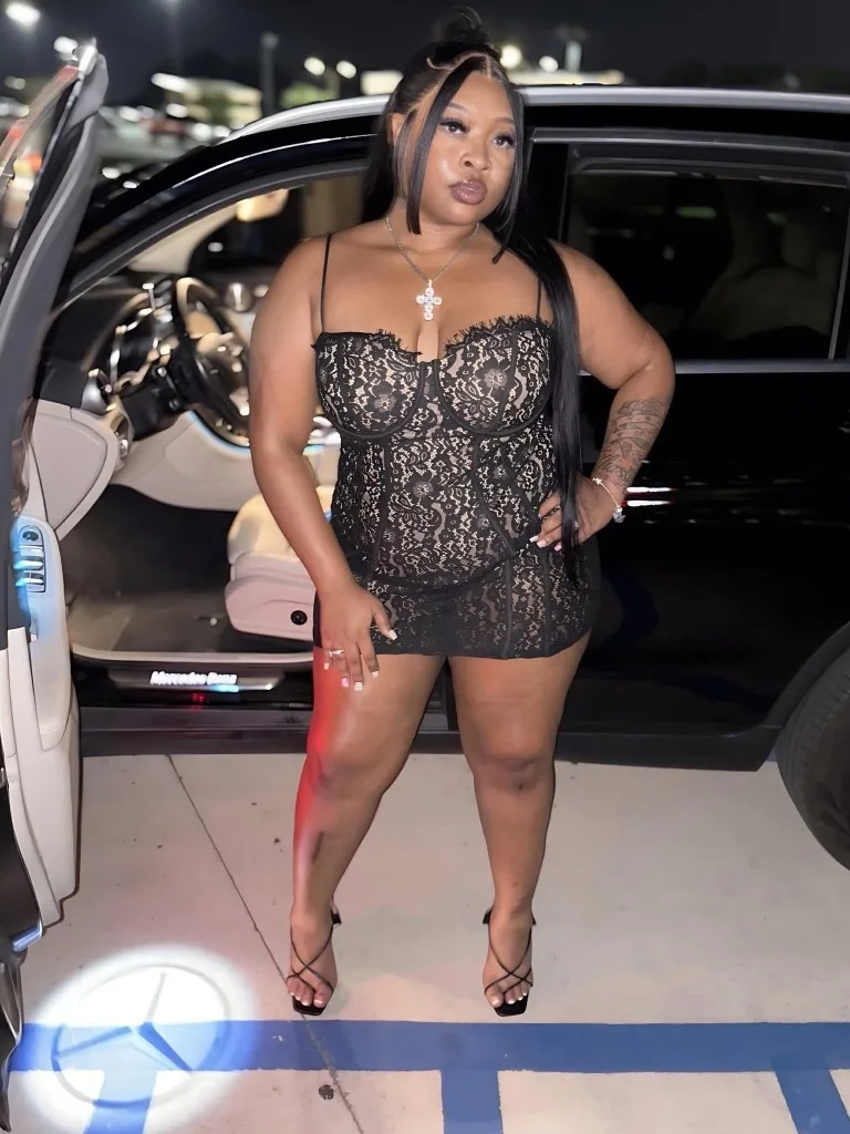 in the city for good time not long - Photo 4 | Escort in HMU