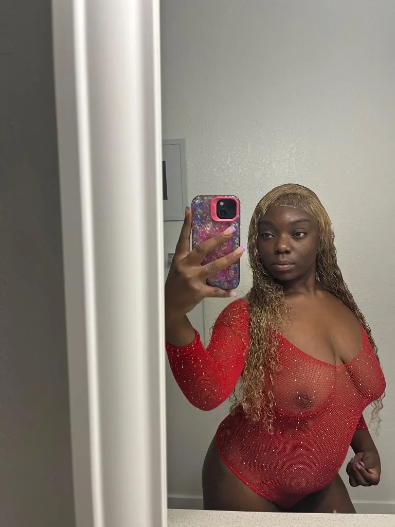 A Perfect FunSize Doll Tight Grip Wet Ready for you Now!! New To the area - Photo 8 | Escort in Fort Lauderdale