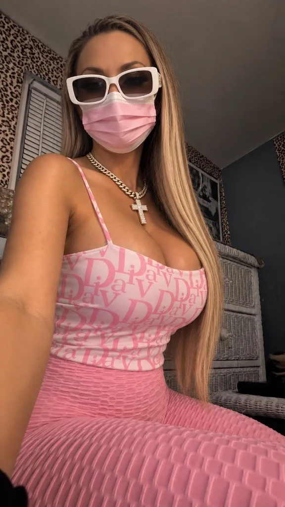 NEW TO THE SCENE AND READY TO PARTY ! Petite Package, BIG Personality — Meet Starlette - Photo 4 | Escort in Weston And Surrounding Areas