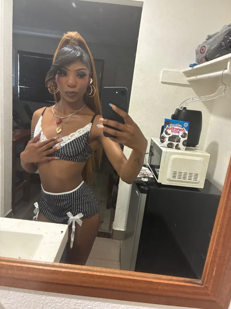 ~OUTCALLS 👅 CHOCOLATE 🍫 ASK 4 TINY👠🛍