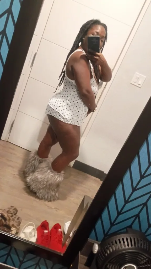 CAR DATE SPECIAL HMU - Photo 10 | Escort in State Rd 84