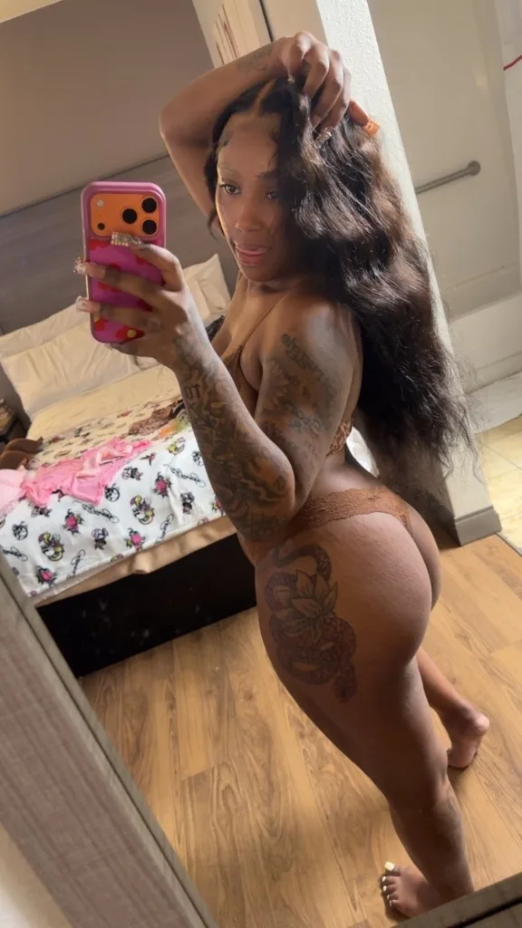 CUMM SLUT ME OUT 🤤🥥
