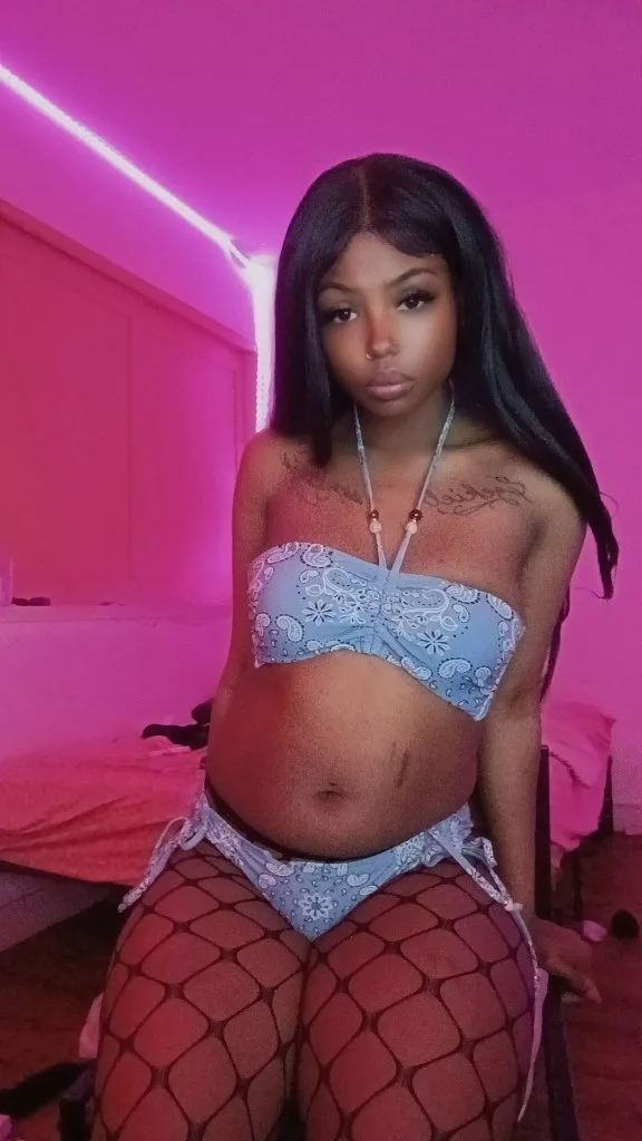 heyyy come get your car date - Photo 7 | Escort in Oakland