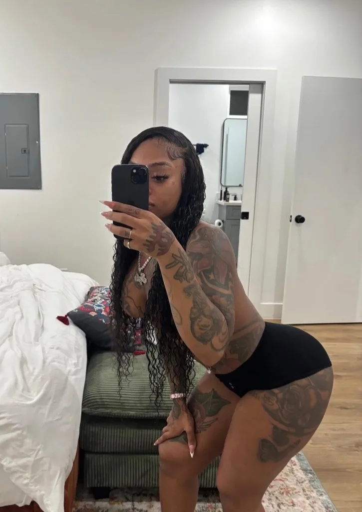 FT LAUDERDALE INCALLHere For A GOOD Time, Not A LONG ONE Tight H0LE Busty SLIM THICK Princess ⏳⏳⏰ Limited TIME Only - Photo 2 | Escort in 💕🎀West Oakland park blvd & i95🎀💕 Incall