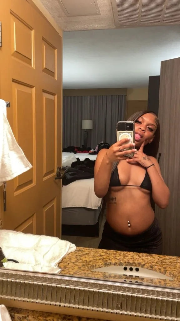 outcall or cardate available - Photo 2 | Escort in San Diego