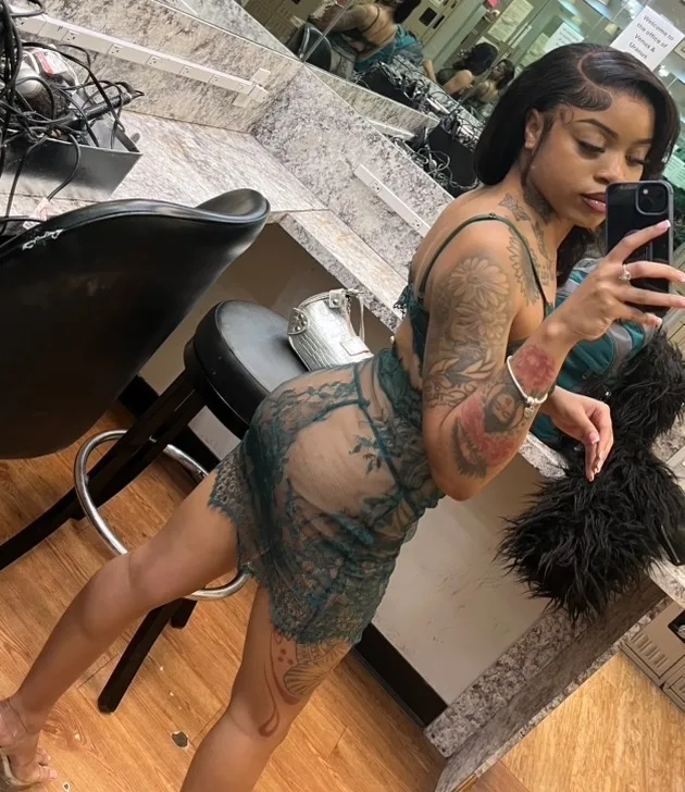 PRIVATE • ELEGANT • EXCLUSIVE - Photo 5 | Escort in Hollywood