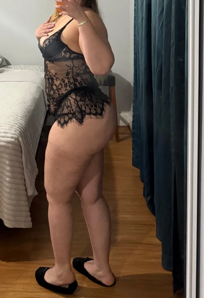 Andrea M - Photo 3 | Escort in Phoenix