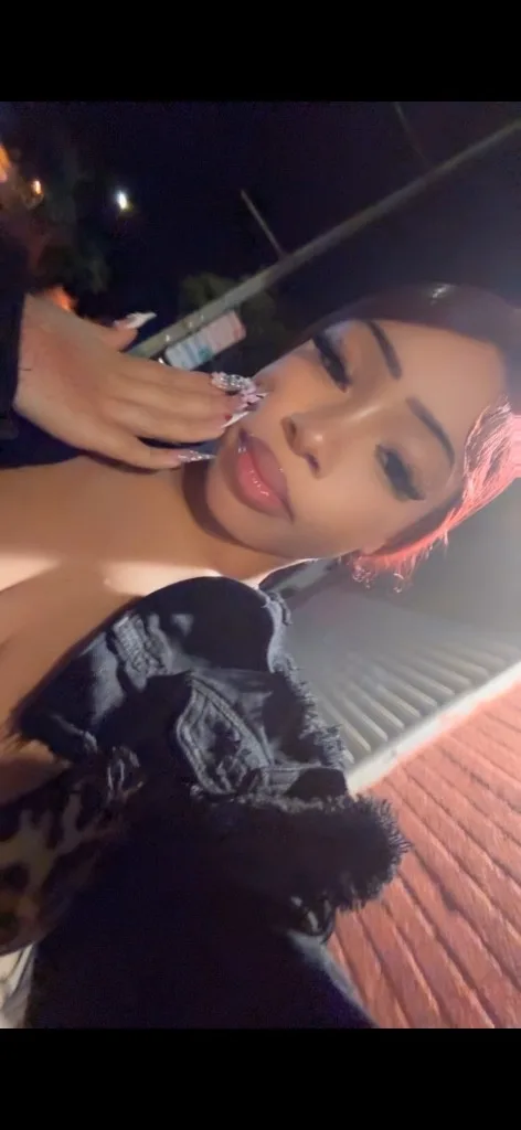 THICK HORNY MAMII READY TO HELP YOU RELEASE - Photo 4 | Escort in oakland