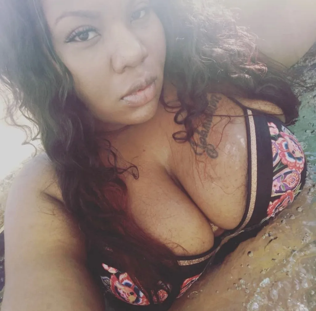 let me take you there incalll dealss alll night lets play - Photo 4 | Escort in Panama incalll