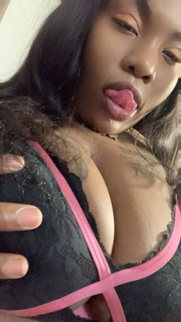 let me take you there incalll dealss alll night lets play - Photo 3 | Escort in Panama incalll