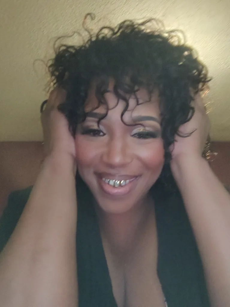 Beautiful sexy Carmel complexion soft lips juicy pussy grown ass woman a MILF you would to fuck - Photo 9 | Escort in Southside