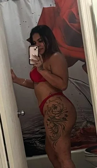 HEY BABY IS YOUR HOT THICK LATINA CARDATES ONLY 24 HRS 🤑 - Photo 6 | Escort in WEST HIALEAH CARDATES ONLY