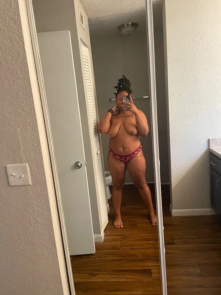 Head Doctor ️ Girls My Size Love To Eat (BBW) With Good Hands And Great Pussy - Photo 2 | Escort in BROWARD DADE PALM BEACH INCALL SPECIALS