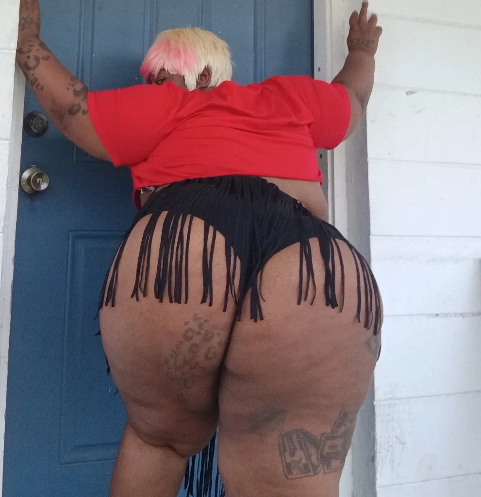 Daddy FuCK me good,ready now Thick fine shit! - Photo 8 | Escort in Temple terrace