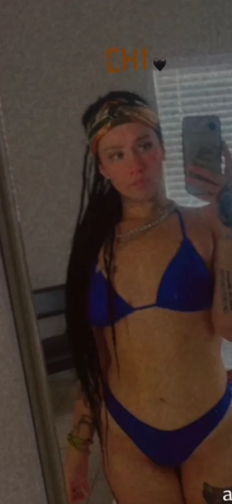 text me outcalls only! - Photo 2 | Escort in us-19