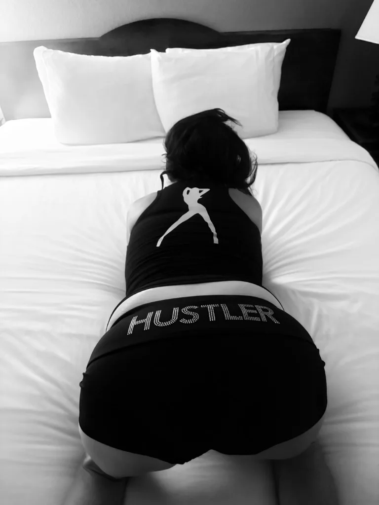 Im So ThIrStYy , CuM fEeD mE ~. new private incal - Photo 5 | Escort in Arden