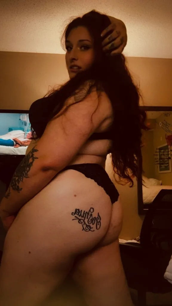 OUTCALLS ONLY READY NOWTATTEDBBW HEY DADDYIM AVAIL NOWWAP An TOP READ AD NO TIME FOR GAMES - Photo 5 | Escort in BEACHSIDE>>>OUTCALLS